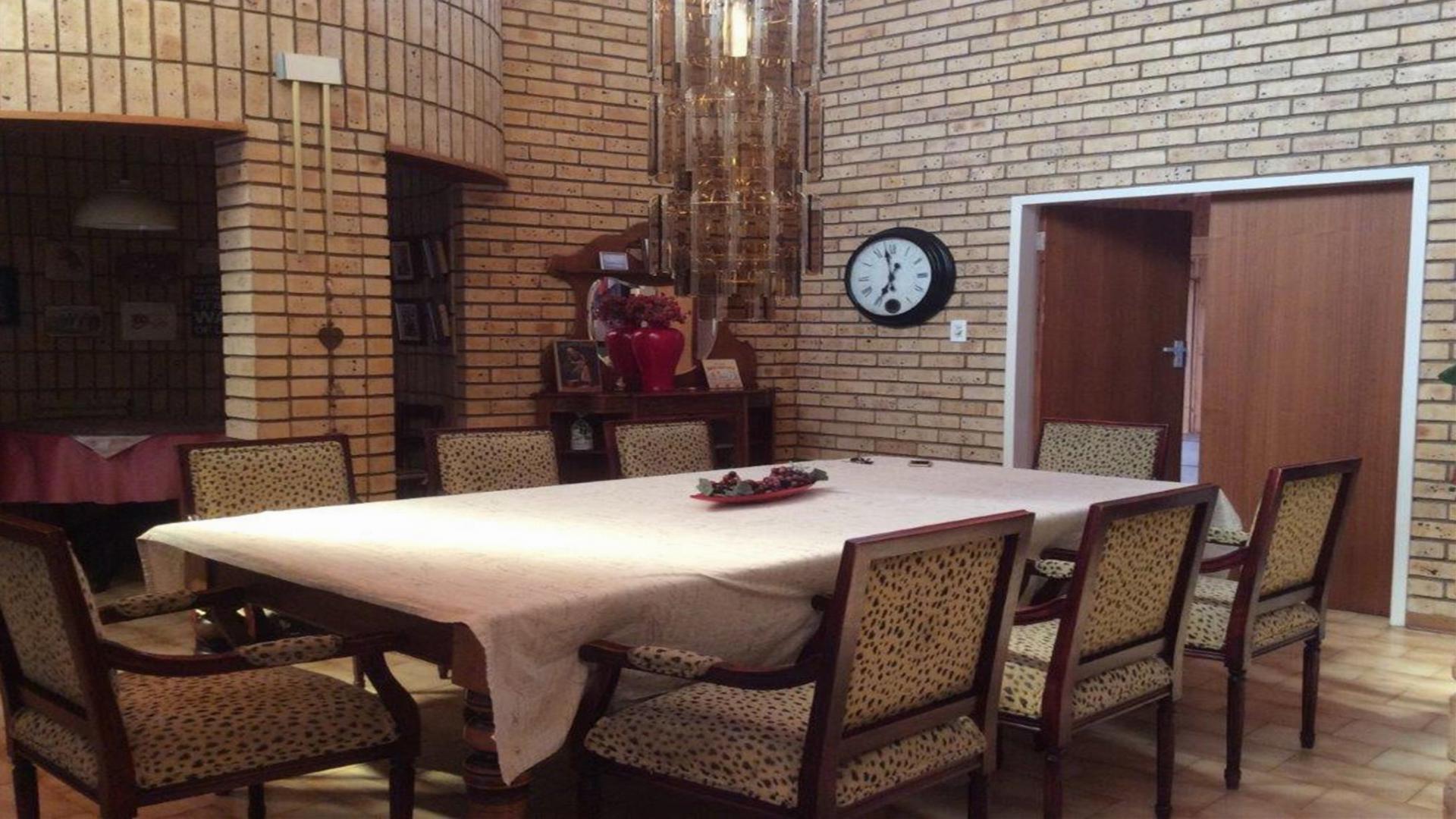 Dining Room - 40 square meters of property in Baillie Park