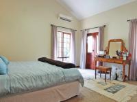 Main Bedroom - 34 square meters of property in Silver Stream Estate