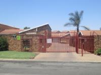 Front View of property in Brackendowns