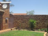 Garden of property in Brackendowns