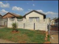 4 Bedroom 3 Bathroom House for Sale for sale in Ennerdale