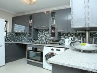 Kitchen - 9 square meters of property in Kengies