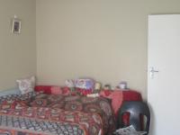Main Bedroom - 13 square meters of property in Birchleigh North