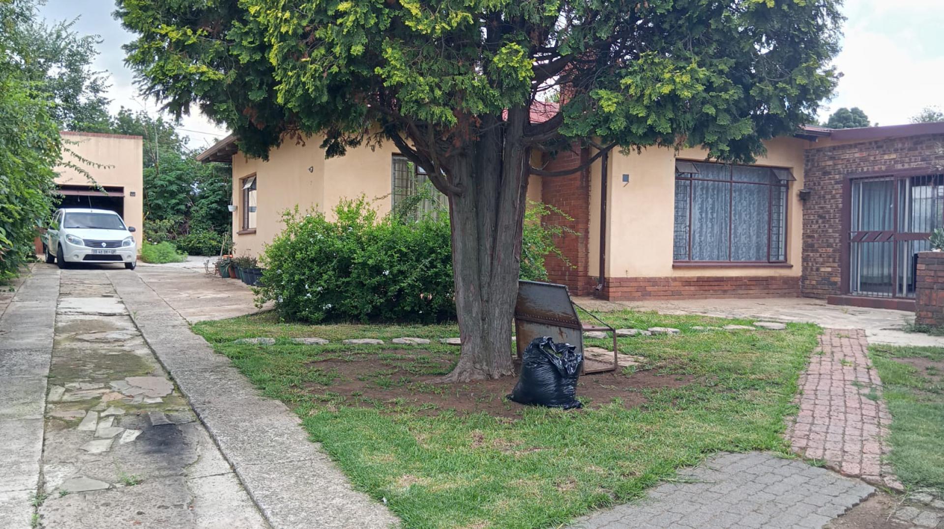 Front View of property in Benoni