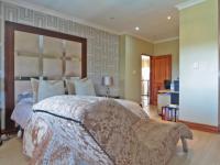 Main Bedroom - 33 square meters of property in Silverwoods Country Estate