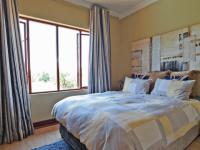 Bed Room 2 - 12 square meters of property in Silverwoods Country Estate