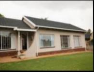 3 Bedroom 2 Bathroom House for Sale for sale in Breaunanda