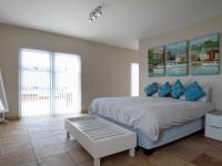 Main Bedroom - 38 square meters of property in Silverwoods Country Estate