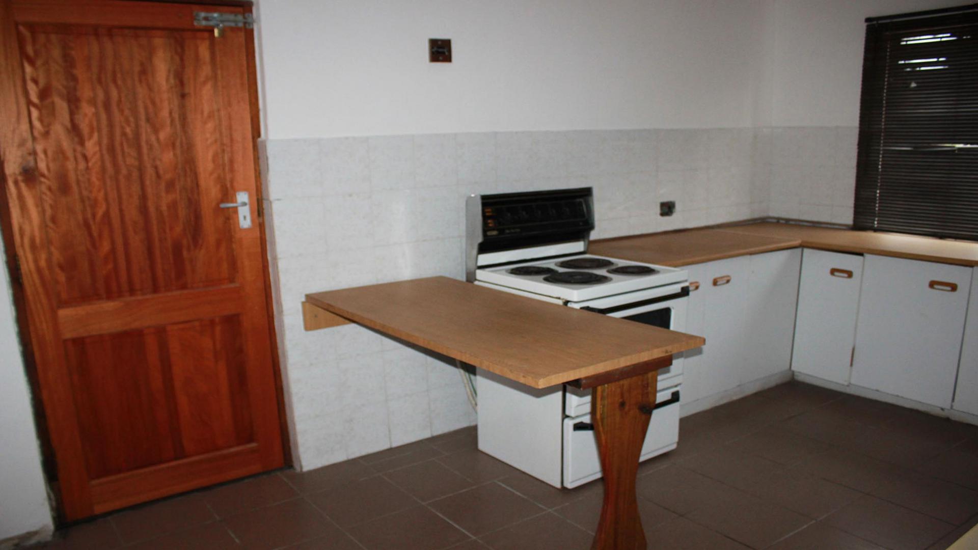 Kitchen - 18 square meters of property in Bettys Bay