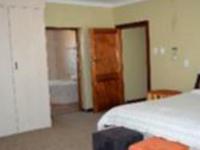 Bed Room 1 of property in Clarens