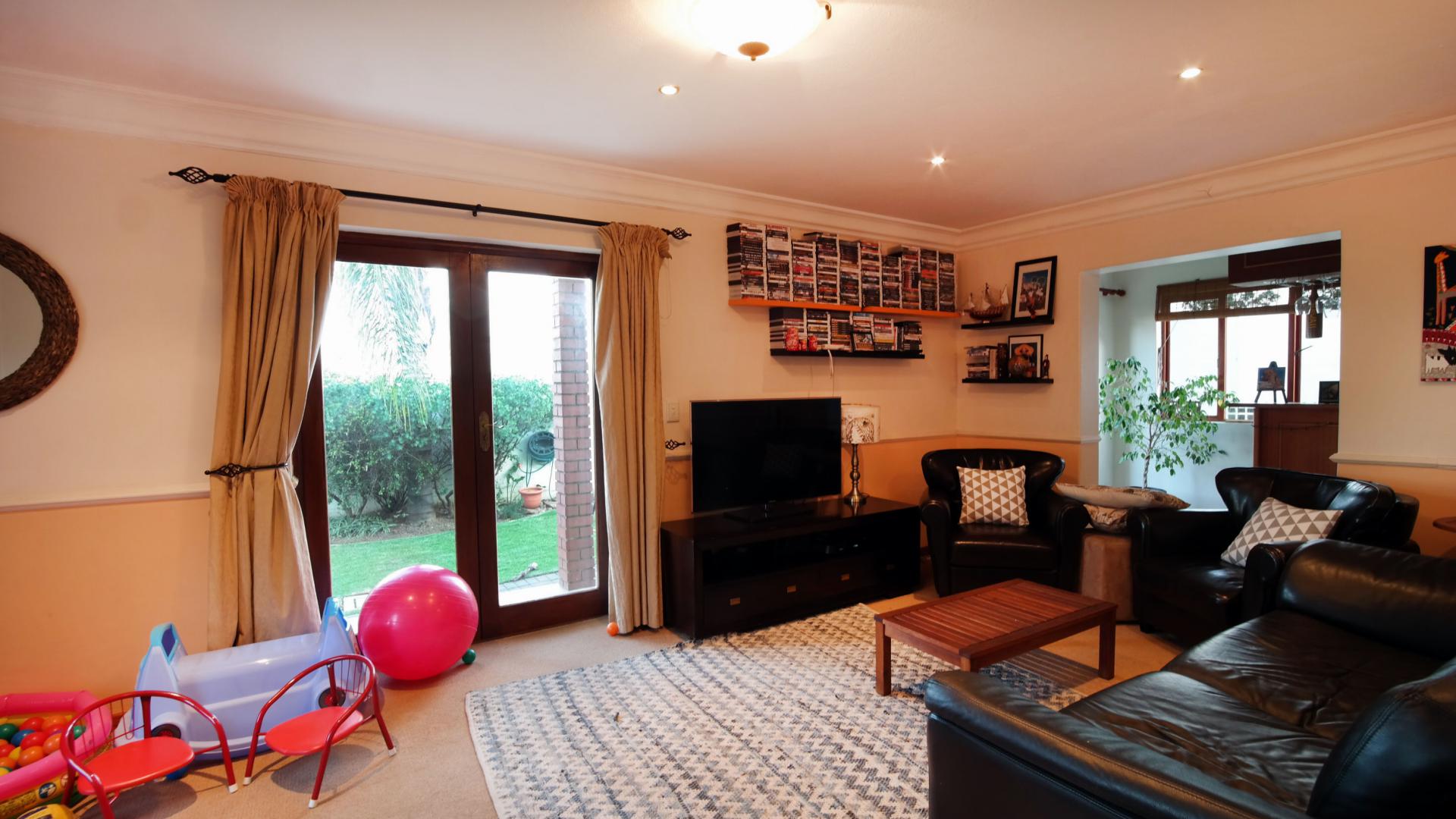 TV Room - 26 square meters of property in Woodlands Lifestyle Estate