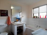 Bathroom 1 - 9 square meters of property in Woodlands Lifestyle Estate