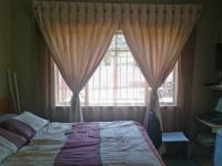 Main Bedroom - 24 square meters of property in Stilfontein