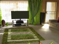 TV Room - 26 square meters of property in Bethal