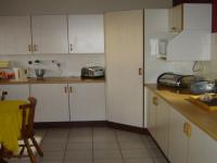 Kitchen - 14 square meters of property in Bethal