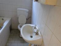 Bathroom 1 - 5 square meters of property in Rustenburg