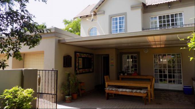 3 Bedroom Duplex for Sale For Sale in Equestria - Private Sale - MR149341