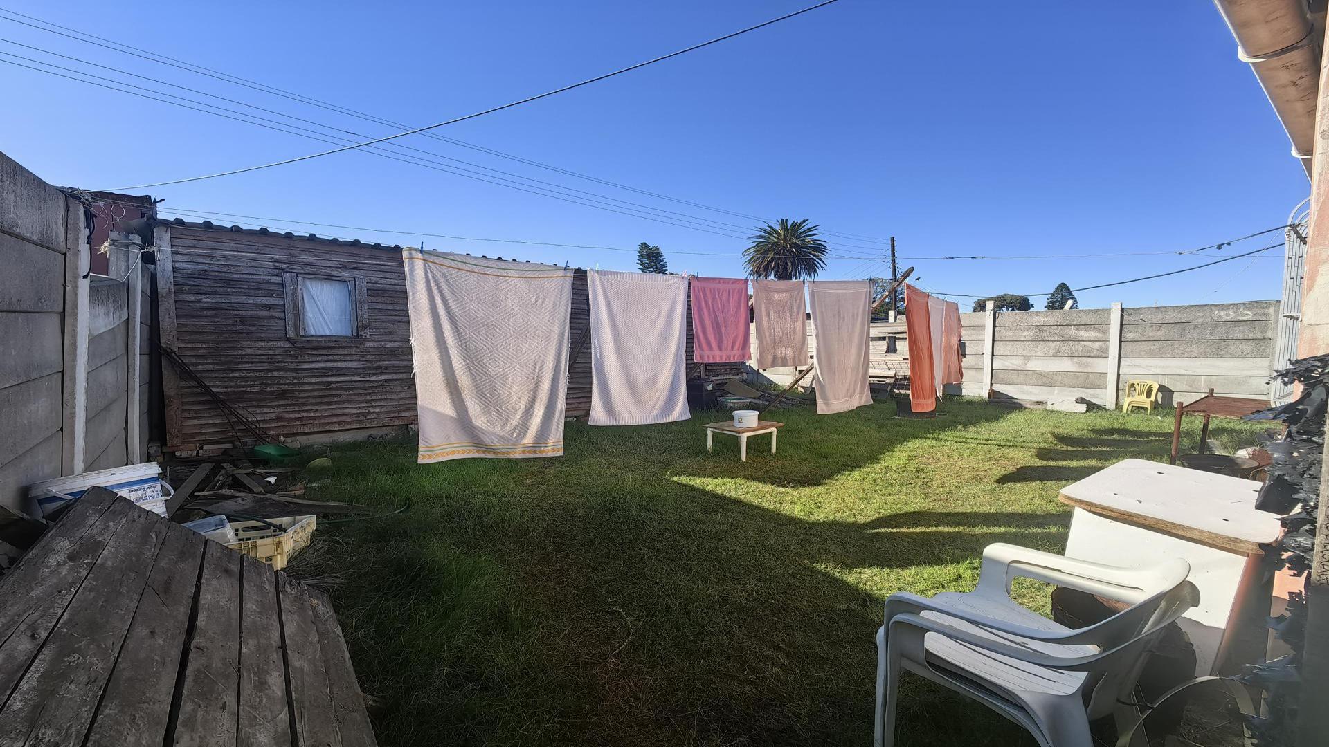 Backyard of property in Bonteheuwel