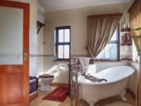 Main Bathroom - 15 square meters of property in Irene Farm Villages