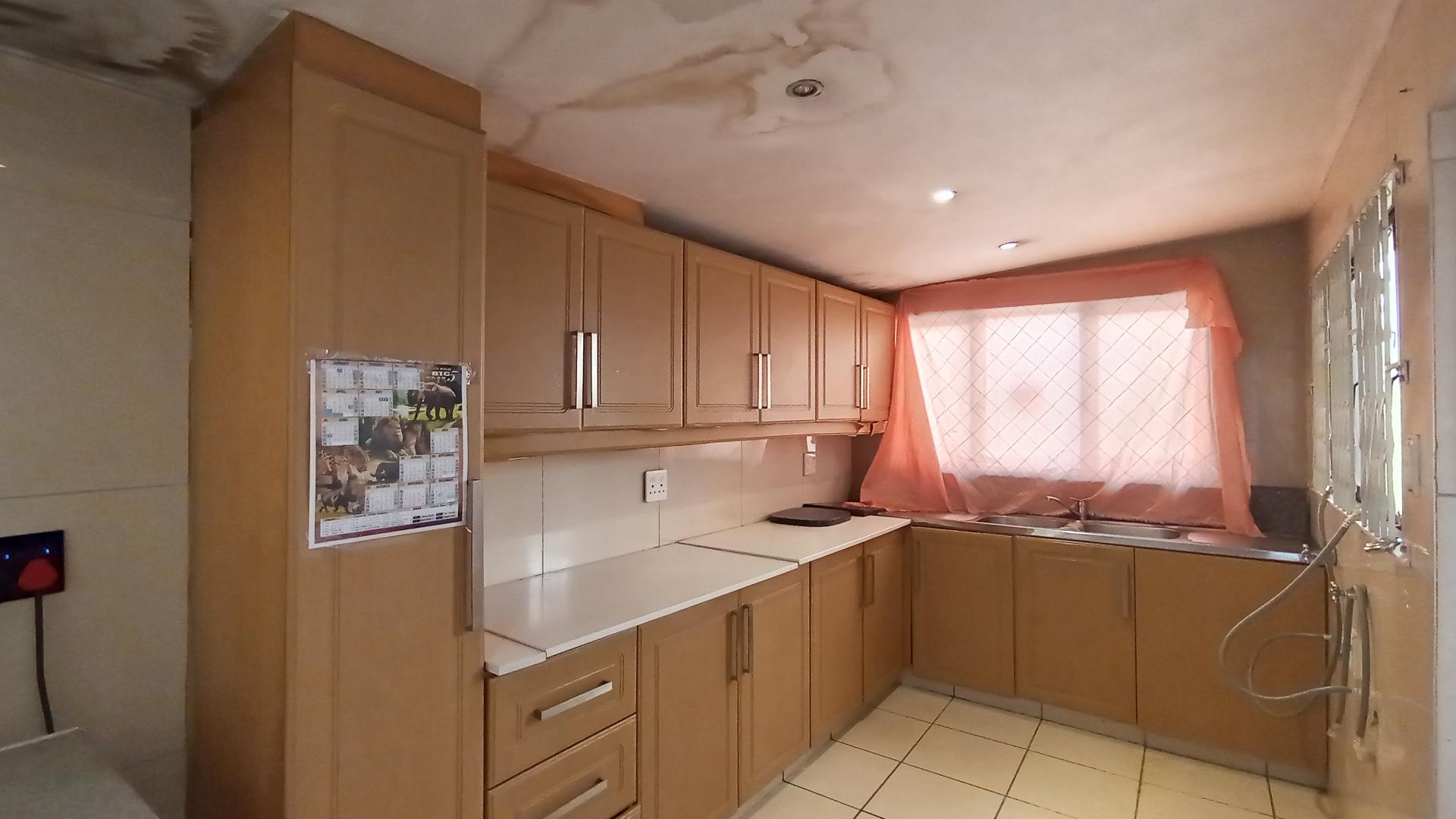 Scullery - 11 square meters of property in Springfield - DBN