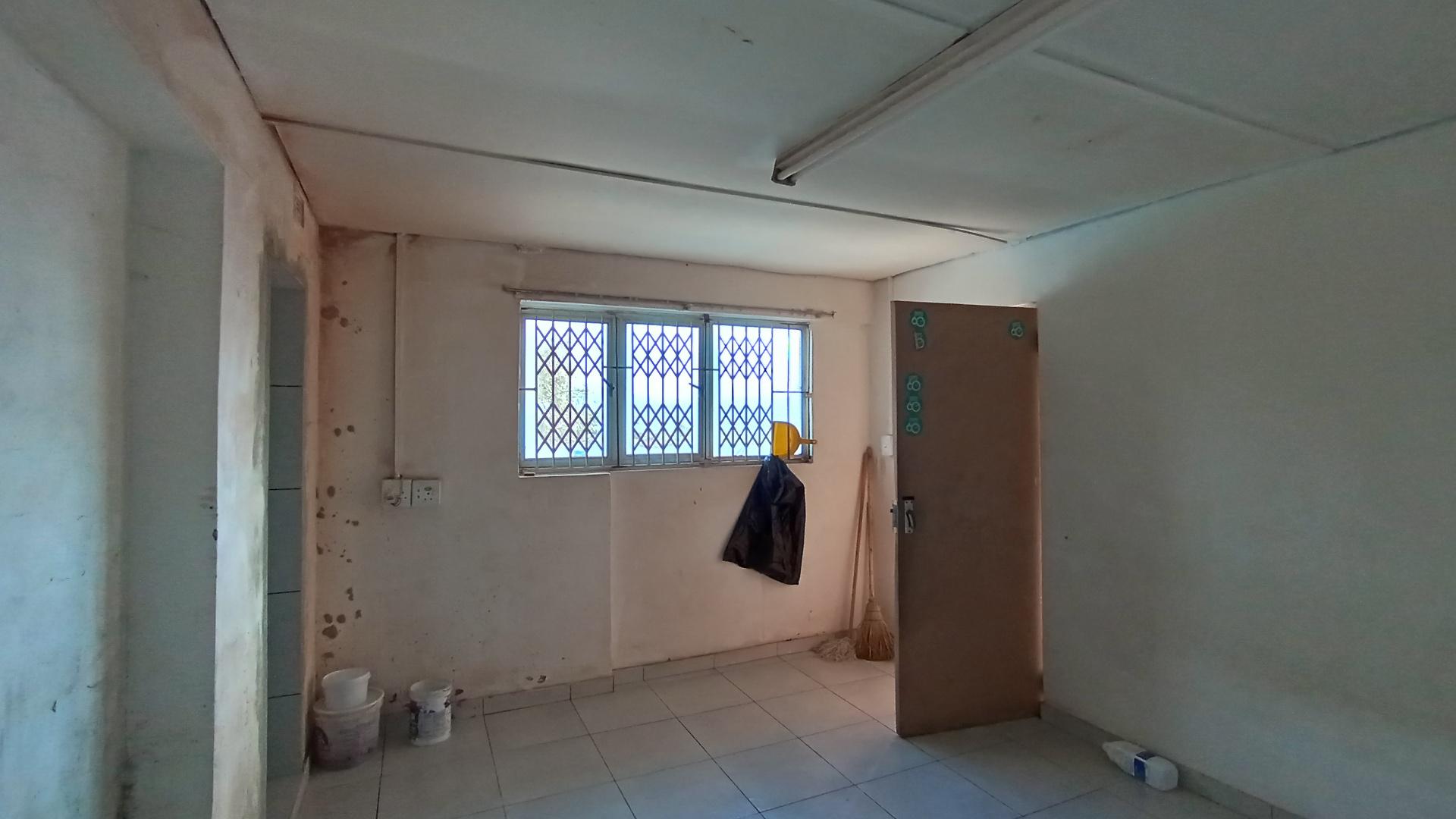 Bed Room 4 - 19 square meters of property in Springfield - DBN