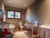 Bathroom 1 - 9 square meters of property in Woodhill Golf Estate