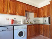 Scullery - 10 square meters of property in Woodhill Golf Estate
