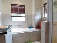 Bathroom 2 - 8 square meters of property in Silver Lakes Golf Estate