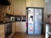 Kitchen - 11 square meters of property in Willow Acres Estate