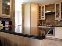 Kitchen - 11 square meters of property in Willow Acres Estate