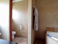 Bathroom 2 - 10 square meters of property in Willow Acres Estate