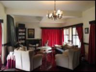 Lounges - 93 square meters of property in Vereeniging