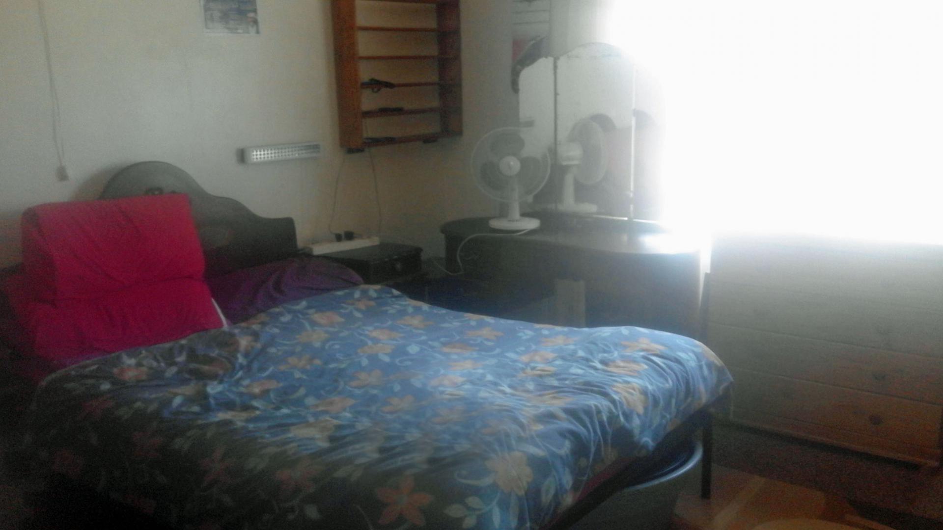 Main Bedroom of property in Koppies