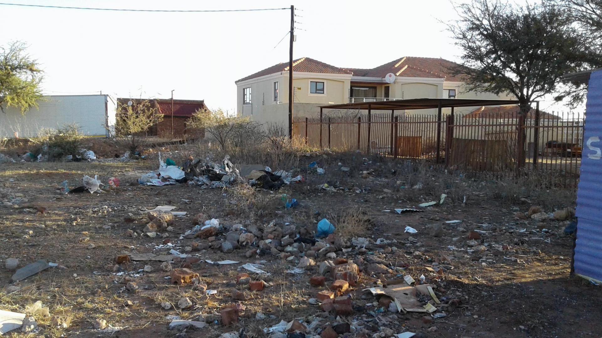 Front View of property in Mmabatho