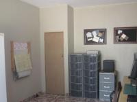 Study - 15 square meters of property in Brackenhurst