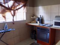 Kitchen - 12 square meters of property in Reyno Ridge