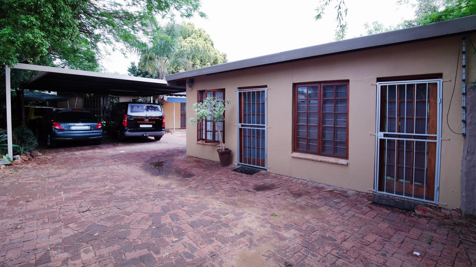 Front View of property in Garsfontein