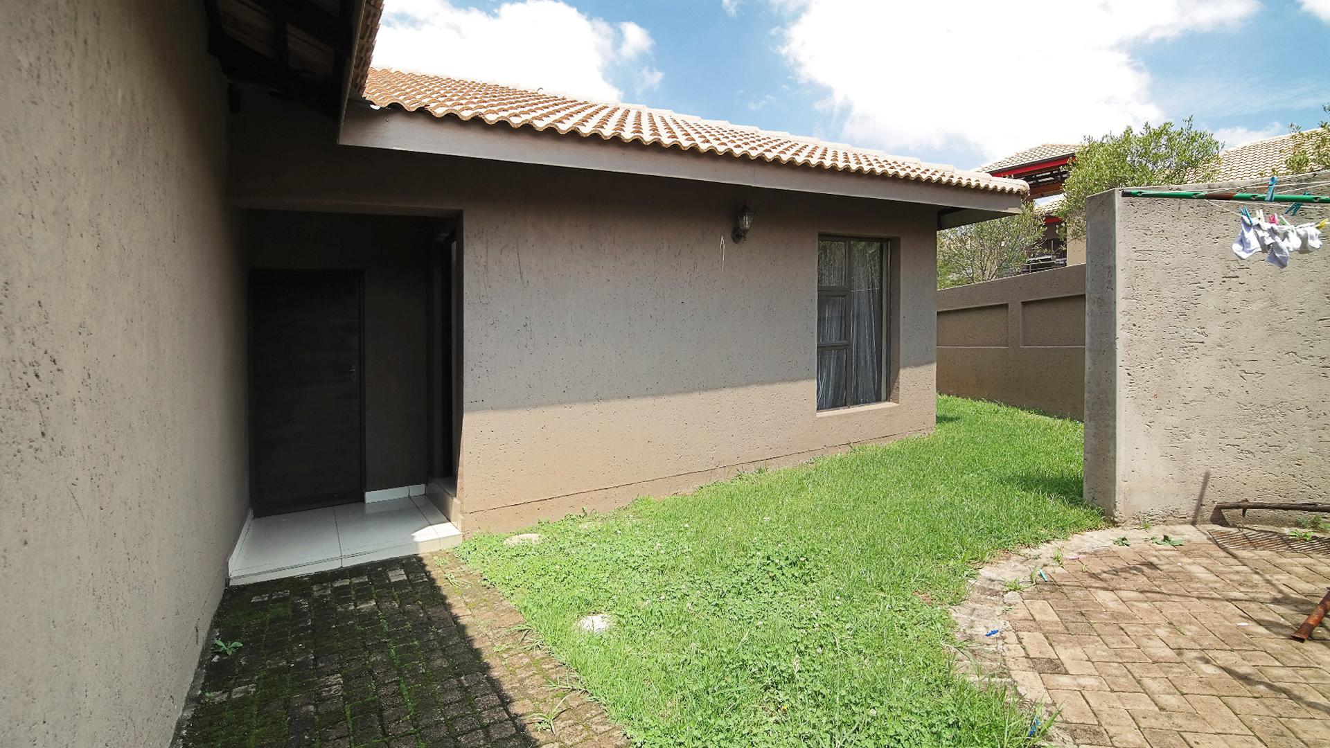 Standard Bank Repossessed 3 Bedroom House for Sale on online