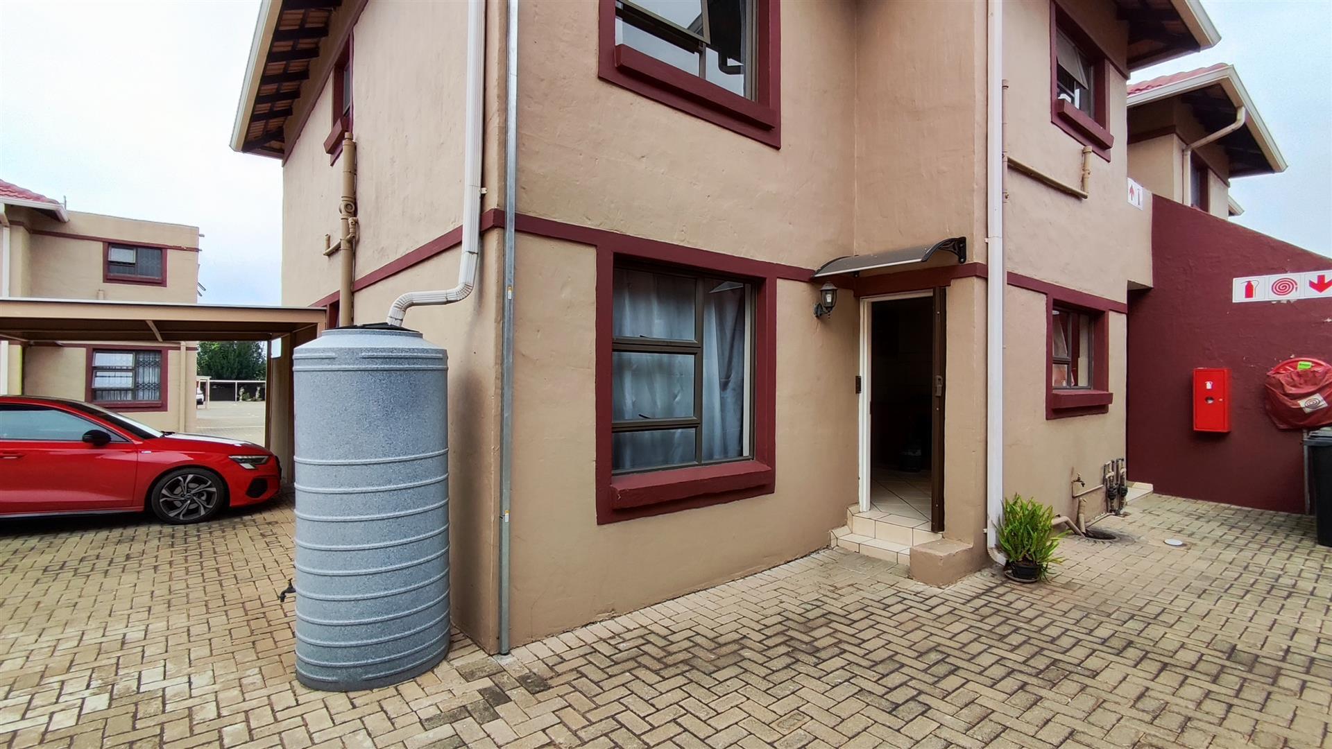 Front View of property in Alberton