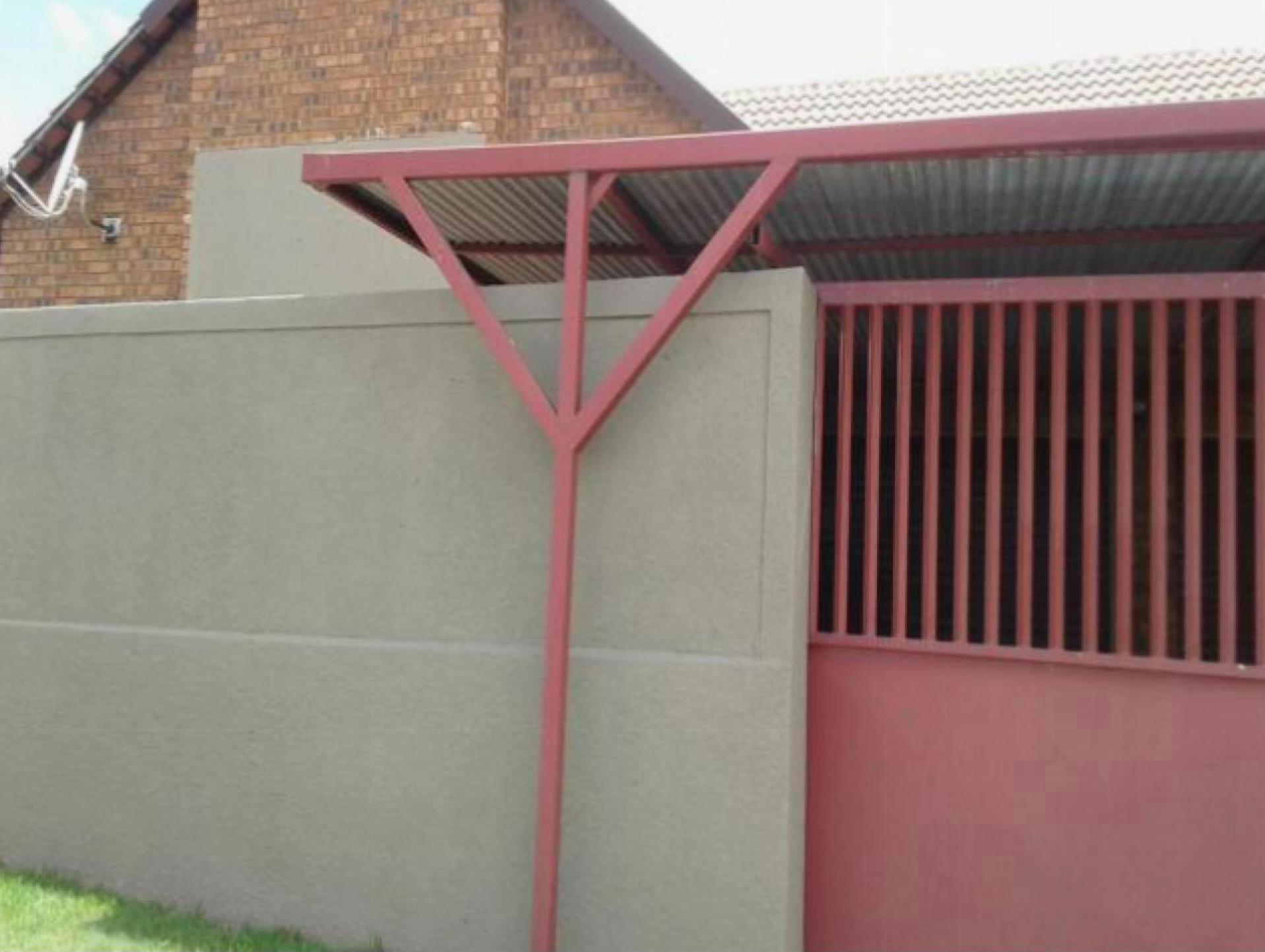 Front View of property in Emalahleni (Witbank) 