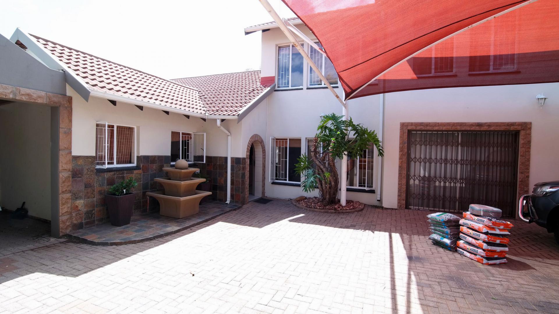 Front View of property in Garsfontein