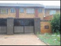 3 Bedroom 2 Bathroom Duplex for Sale for sale in Windsor