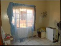 Bed Room 1 - 16 square meters of property in Randgate