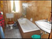 Bathroom 1 - 5 square meters of property in Randgate