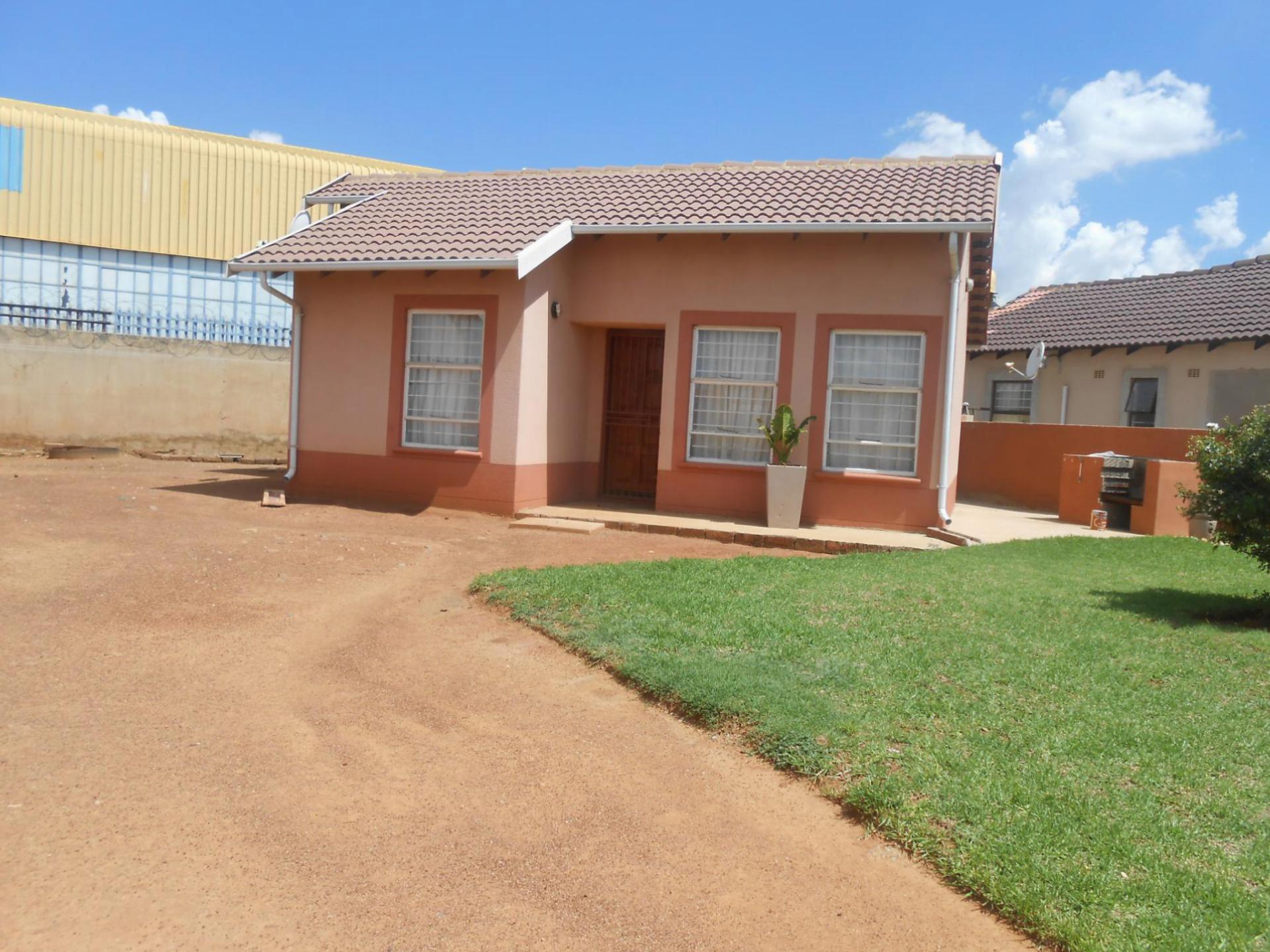 Front View of property in Randfontein