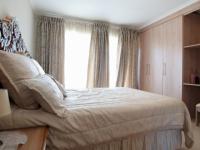 Main Bedroom - 16 square meters of property in Heron Hill Estate