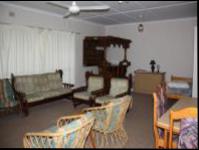 Lounges - 21 square meters of property in Port Edward