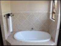 Bathroom 2 of property in Kempton Park