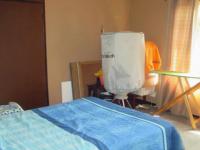 Bed Room 2 - 14 square meters of property in Norkem park