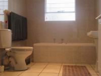 Bathroom 1 - 9 square meters of property in Beyers Park